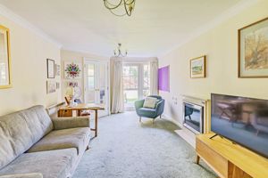 LOUNGE- click for photo gallery
